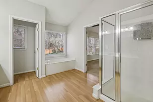 6325 Barwick Ln, Johns Creek, GA 30097 - Photo 31