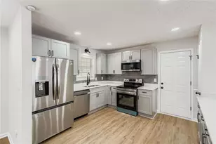 644 Navarre Dr, Stone Mountain, GA 30087 - Photo 7