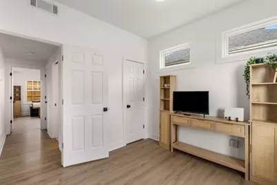 212 Haralson Avenue NE, Atlanta, GA 30307 - Photo 19