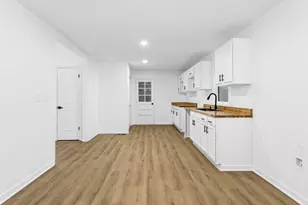 5419 Fieldgreen Dr, Stone Mountain, GA 30088 - Photo 9