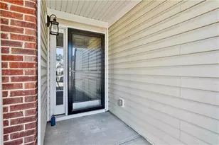 46 Crimson Way, Newnan, GA 30265 - Photo 29