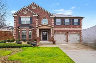 90 Waters Edge Ln, Covington, GA 30014 - Photo 1