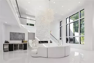 1105 Moores Mill Rd NW, Atlanta, GA 30327 - Photo 19