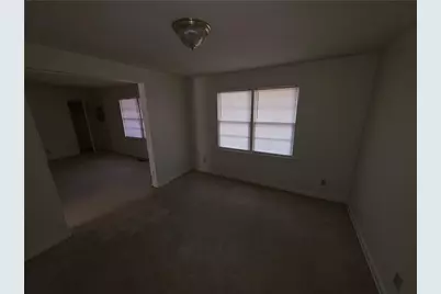 3272 Kingston Road NW, Atlanta, GA 30318 - Photo 5