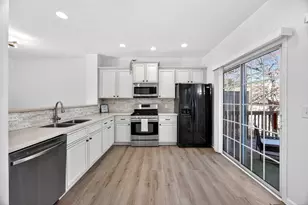 1646 Austin Meadows Dr, Decatur, GA 30032 - Photo 13