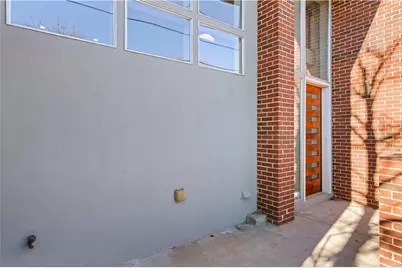 984 Dekalb Avenue NE, Atlanta, GA 30307 - Photo 9