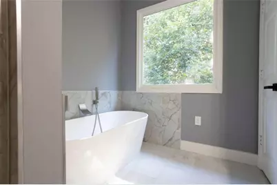 4871 Pinnacle Drive, Stone Mountain, GA 30088 - Photo 13