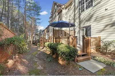 1203 Glen Ivy #12, Marietta, GA 30062 - Photo 29