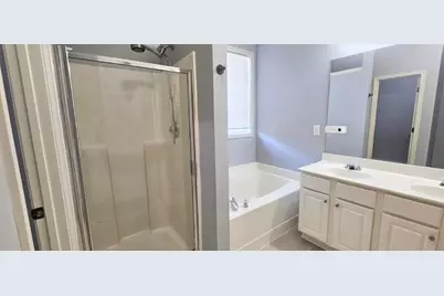 360 Clairidge Lane, Lawrenceville, GA 30046 - Photo 11