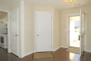 301 Park Forest Ct NW, Kennesaw, GA 30144 - Photo 7