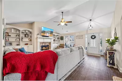 370 Petal Creek Lane, Jefferson, GA 30549 - Photo 9