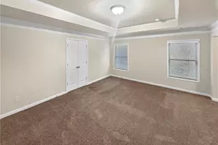 690 Collingsworth Ln, Lawrenceville, GA 30043 - Photo 19