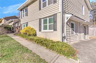 3290 Forest Creek Dr SW, Marietta, GA 30064 - Photo 5