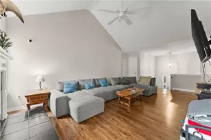 5920 Branden Hill Ln, Buford, GA 30518 - Photo 5