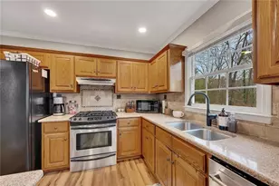 1449 Wood Park Way NW, Kennesaw, GA 30152 - Photo 17