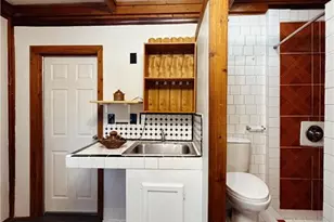 815 Sunfield Dr NW, Lilburn, GA 30047 - Photo 37