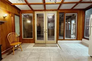 815 Sunfield Dr NW, Lilburn, GA 30047 - Photo 29