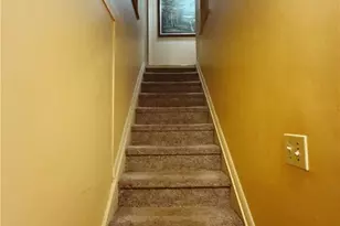 815 Sunfield Dr NW, Lilburn, GA 30047 - Photo 35