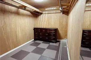 815 Sunfield Dr NW, Lilburn, GA 30047 - Photo 35