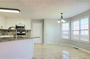 1048 Falls Brooke Dr, Conyers, GA 30094 - Photo 7