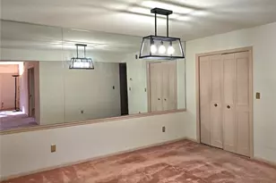 6851 Roswell Rd NE, Sandy Springs, GA 30328 - Photo 7