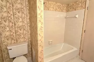 6851 Roswell Rd NE, Sandy Springs, GA 30328 - Photo 21