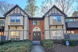 6851 Roswell Rd NE, Sandy Springs, GA 30328 - Photo 1