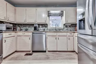 5855 Wills Lake Rd, Cumming, GA 30040 - Photo 15