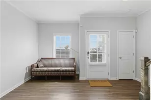 555 Broadview Pl NE, Atlanta, GA 30324 - Photo 5