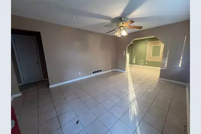 1902 Mural Circle, Morrow, GA 30260 - Photo 3