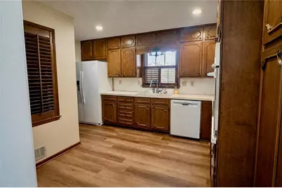 370 Merrydale Drive SW, Marietta, GA 30064 - Photo 9