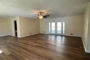 370 Merrydale Dr SW, Marietta, GA 30064 - Photo 7