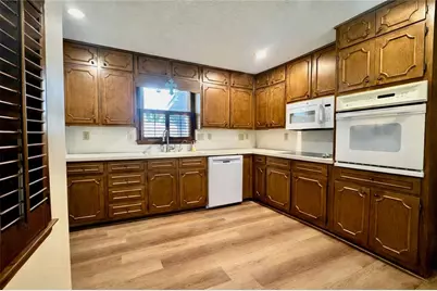 370 Merrydale Drive SW, Marietta, GA 30064 - Photo 9