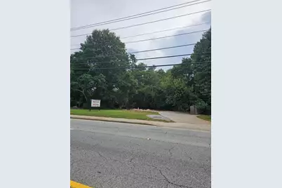 1979 Wesley Chapel Road, Decatur, GA 30035 - Photo 5