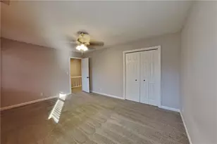 1059 Rockcrest Dr, Marietta, GA 30062 - Photo 11