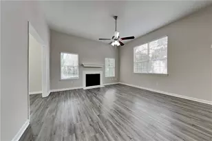 2940 Trotters Pointe Dr, Snellville, GA 30039 - Photo 3