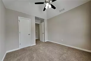 2940 Trotters Pointe Dr, Snellville, GA 30039 - Photo 11