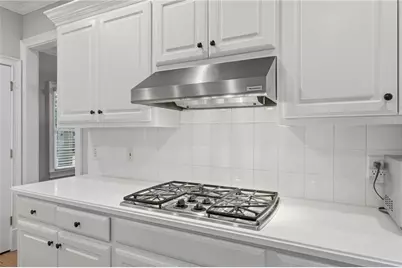 730 Hunting View Point., Atlanta, GA 30328 - Photo 25