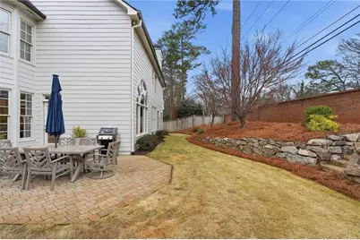 730 Hunting View Point., Atlanta, GA 30328 - Photo 63
