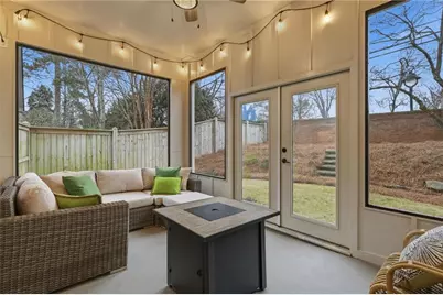 730 Hunting View Point., Atlanta, GA 30328 - Photo 55