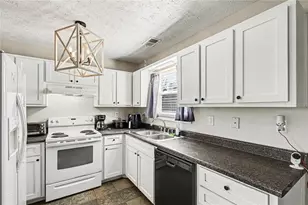 185 Jimmy Reynolds Dr, Jefferson, GA 30549 - Photo 7