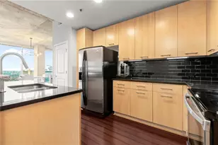 3324 Peachtree Rd NE, Atlanta, GA 30326 - Photo 13