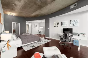 3324 Peachtree Rd NE, Atlanta, GA 30326 - Photo 21