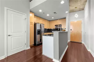 3324 Peachtree Rd NE, Atlanta, GA 30326 - Photo 13