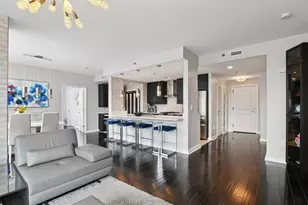 3338 Peachtree Rd NE, Atlanta, GA 30326 - Photo 3