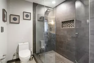 3338 Peachtree Rd NE, Atlanta, GA 30326 - Photo 21