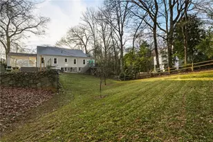 2323 Venetian Dr SW, Atlanta, GA 30311 - Photo 19