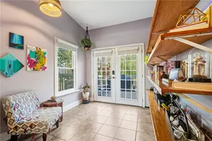 2323 Venetian Dr SW, Atlanta, GA 30311 - Photo 9