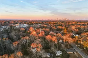 2323 Venetian Dr SW, Atlanta, GA 30311 - Photo 21