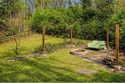 2323 Venetian Drive SW, Atlanta, GA 30311 - Photo 17